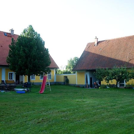 Statek Krinice Esterno foto